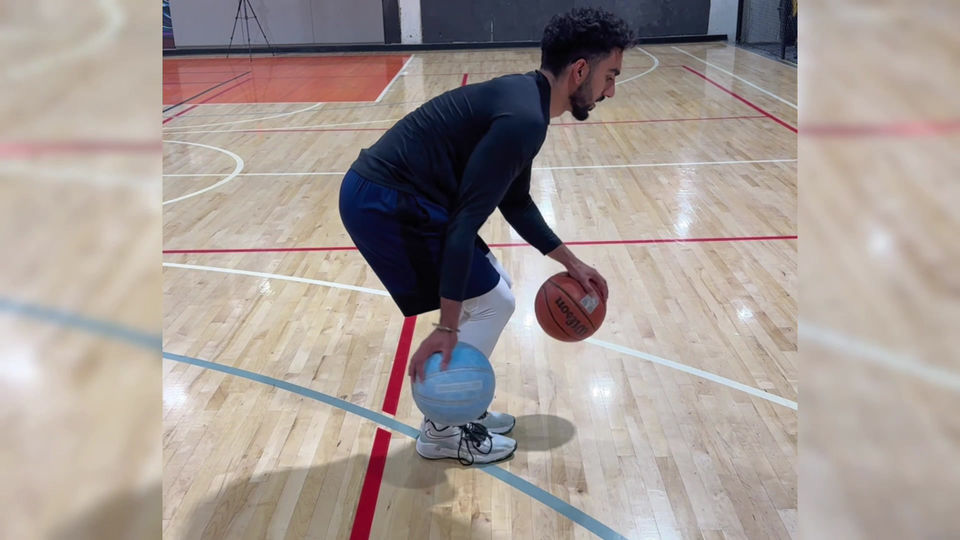 2-Ball, Alternating V-dribbles (Beside The Hip)